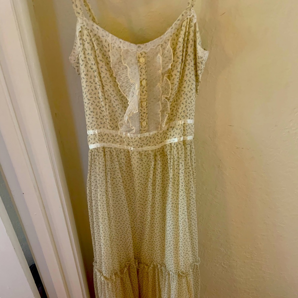 Vintage white Gunne Sax maxi floral prairie dress